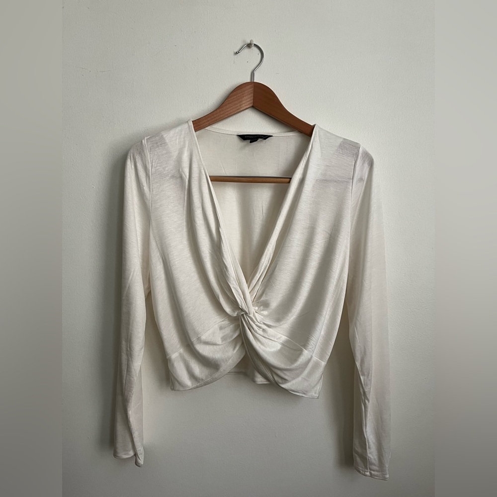 Banana Republic Long-sleeved Crop Top in Ivory, Size M